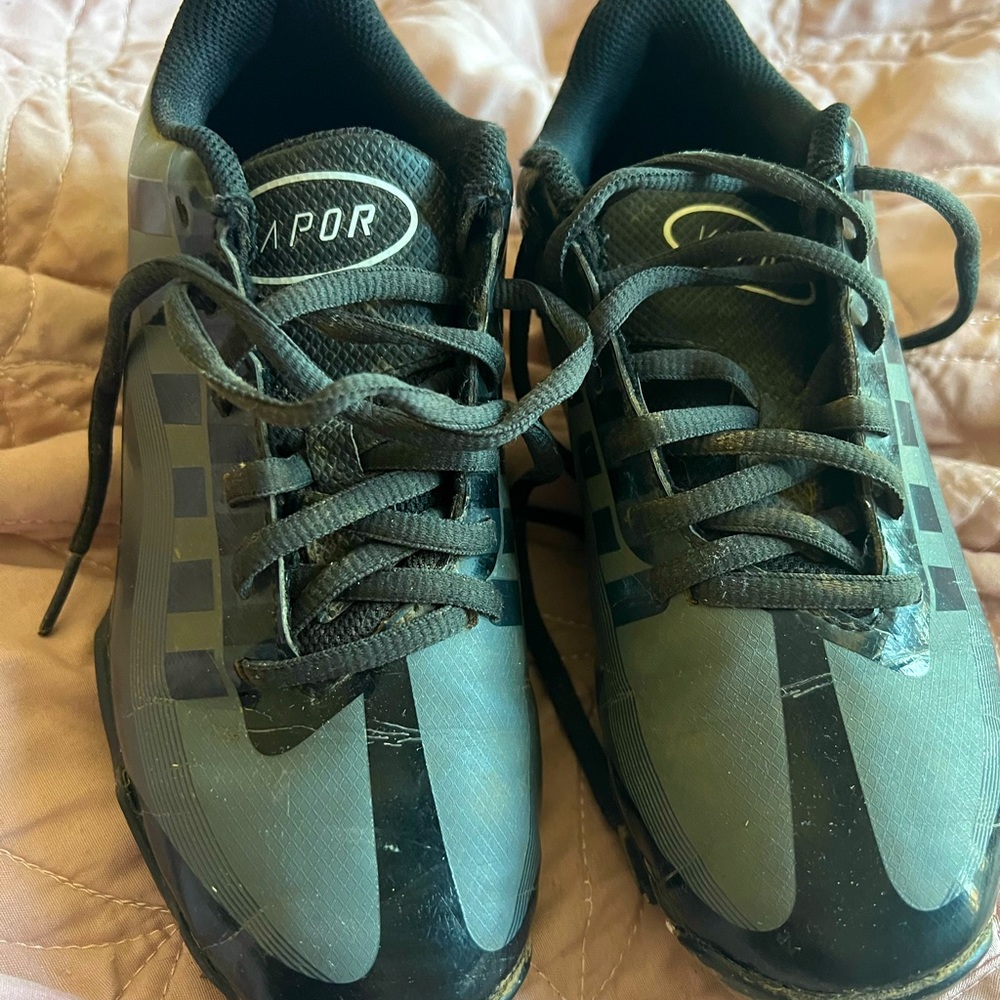 Boys Nike Football Cleats!!!
